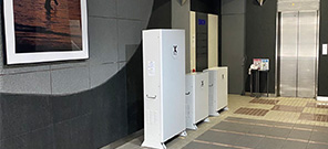 シンプルでスタイリッシュな本体